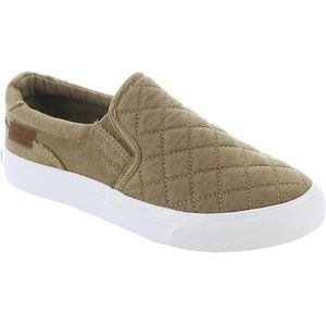 NWT Blowfish Malibu Press Sneaker